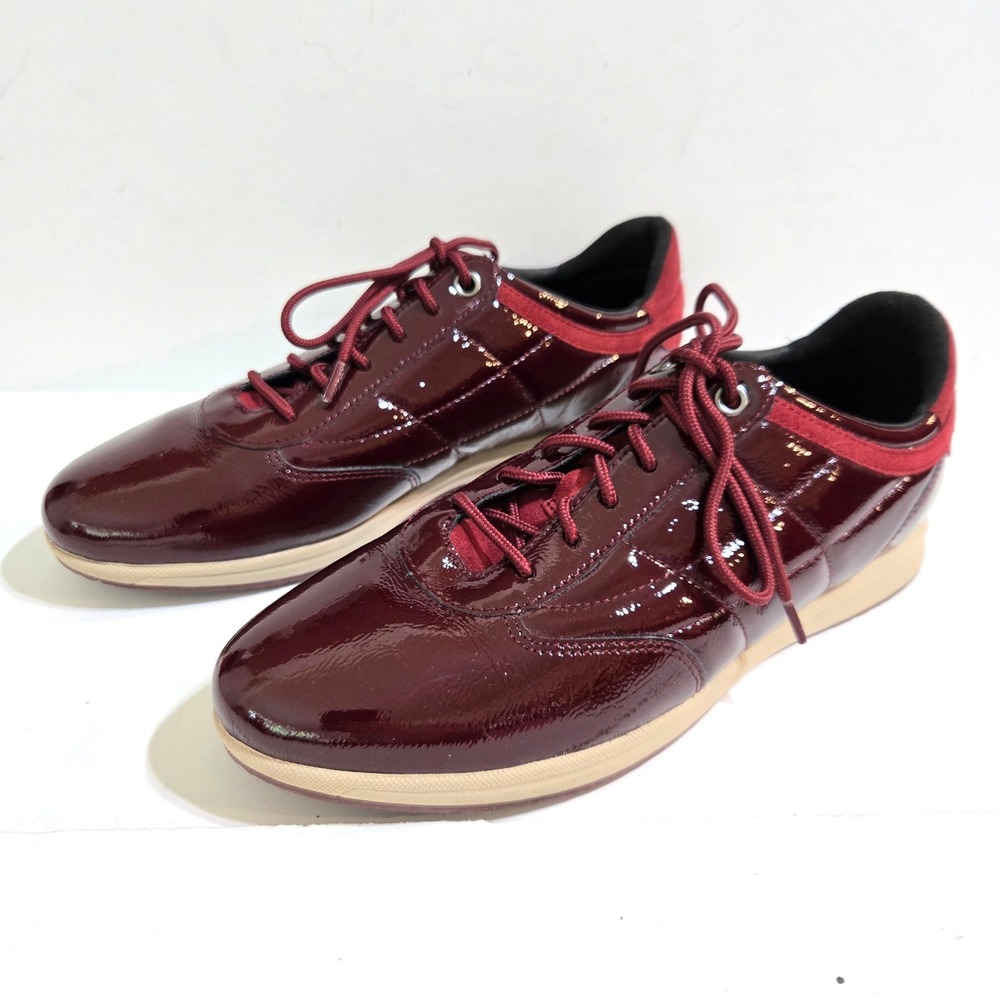 Geox Respira Sneakers Womens 9/39 Burgundy Patent Leather Suede Lace Up Low Top